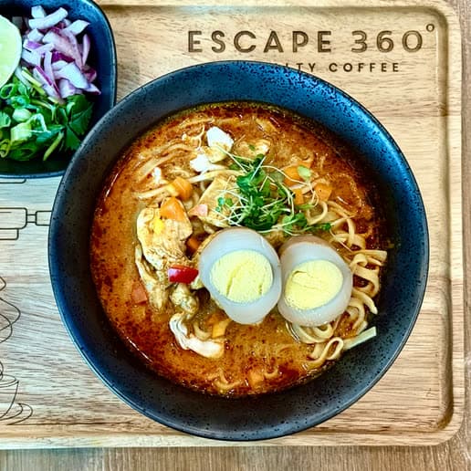 Southern Curry Coconut Noodles