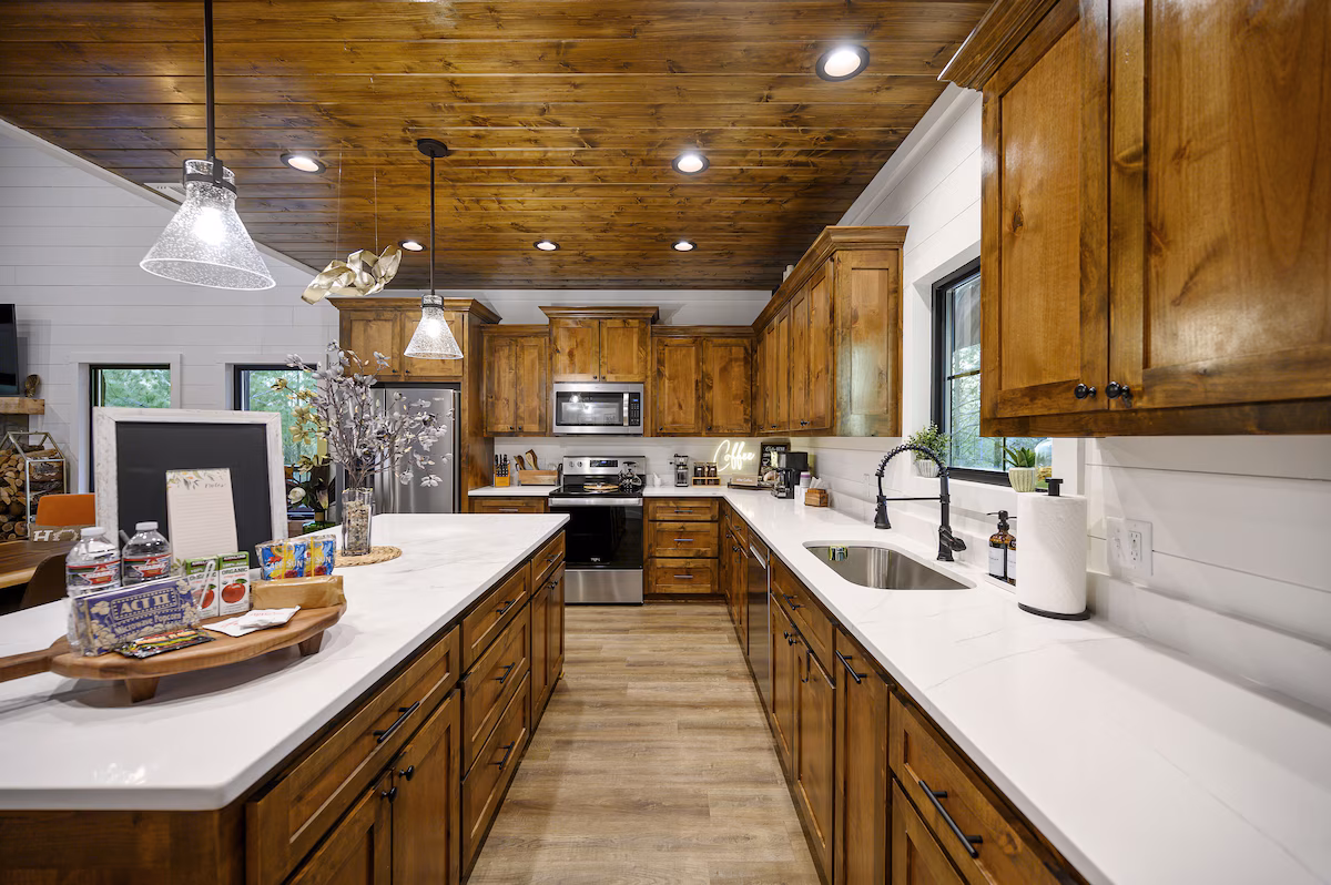 Kitchen & Coffee Bar